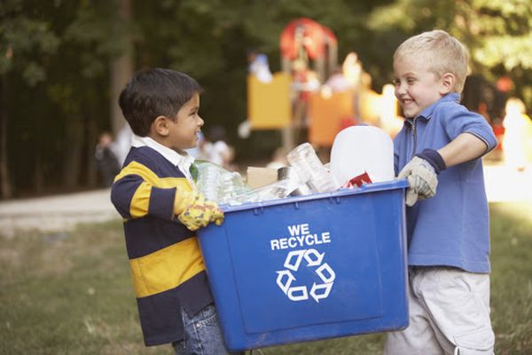 Деца в София ще се учат да пазят природата с „Нулев отпадък“
